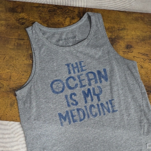 Life is Good "The Ocean is My Medicine" Crusher Tank Top - Women's XS - Picture 2 of 7